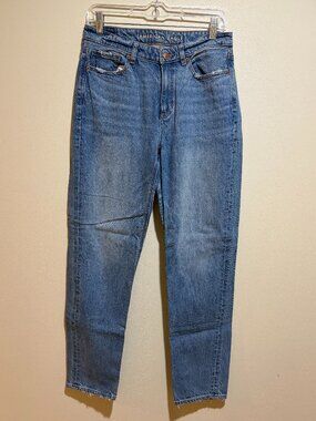 American Eagle 6 LONG Mom Jeans Denim